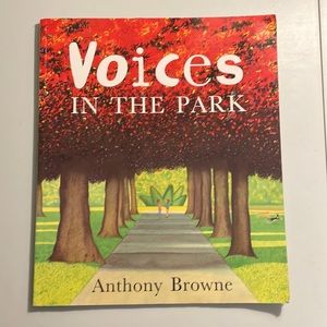 📚2/$6  Voices in the Park